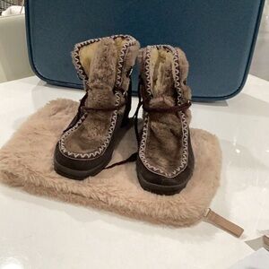 Brown Fur-Lined Boots